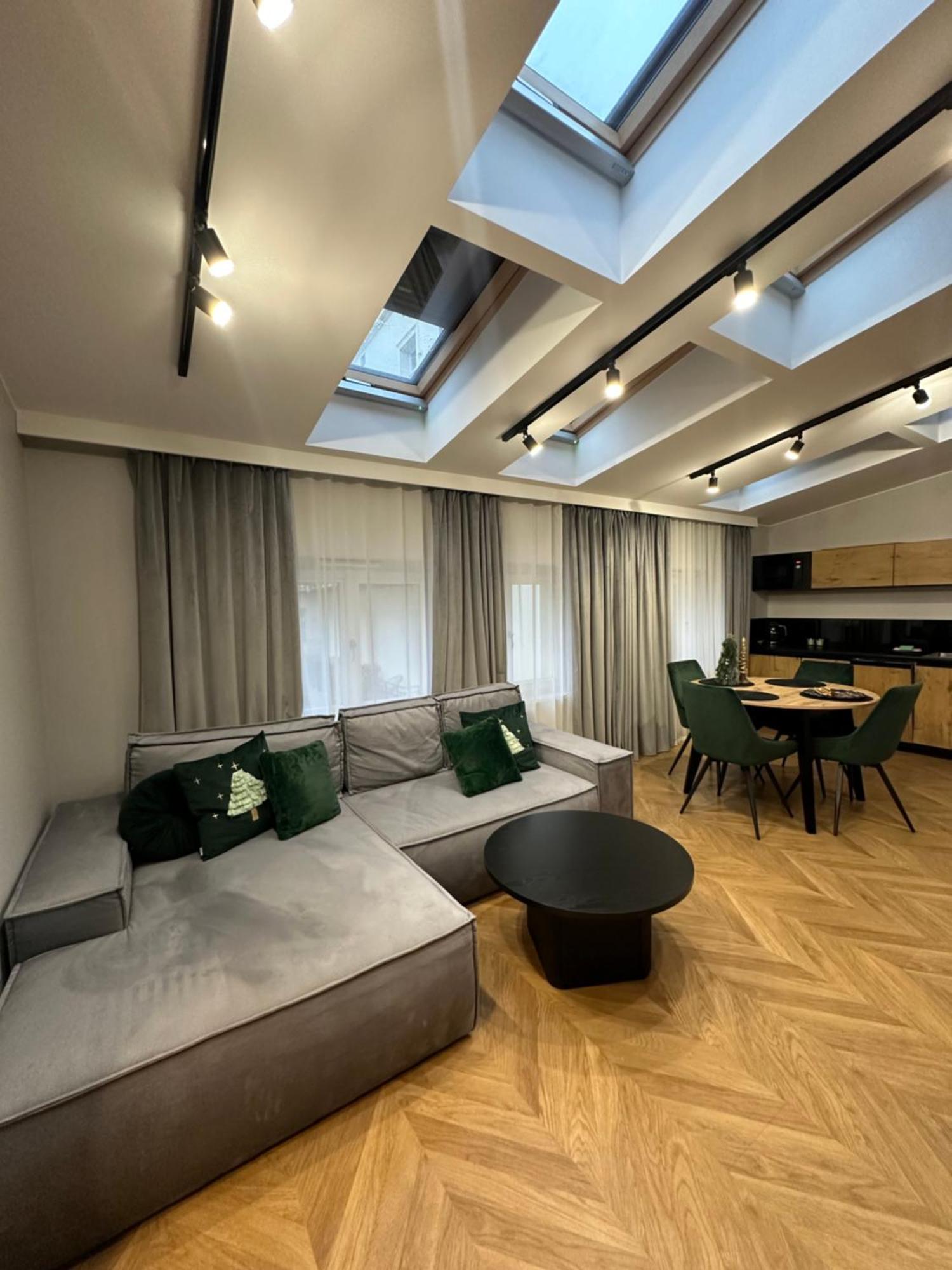 Apartamenty Sebastiana คราคูฟ ภายนอก รูปภาพ