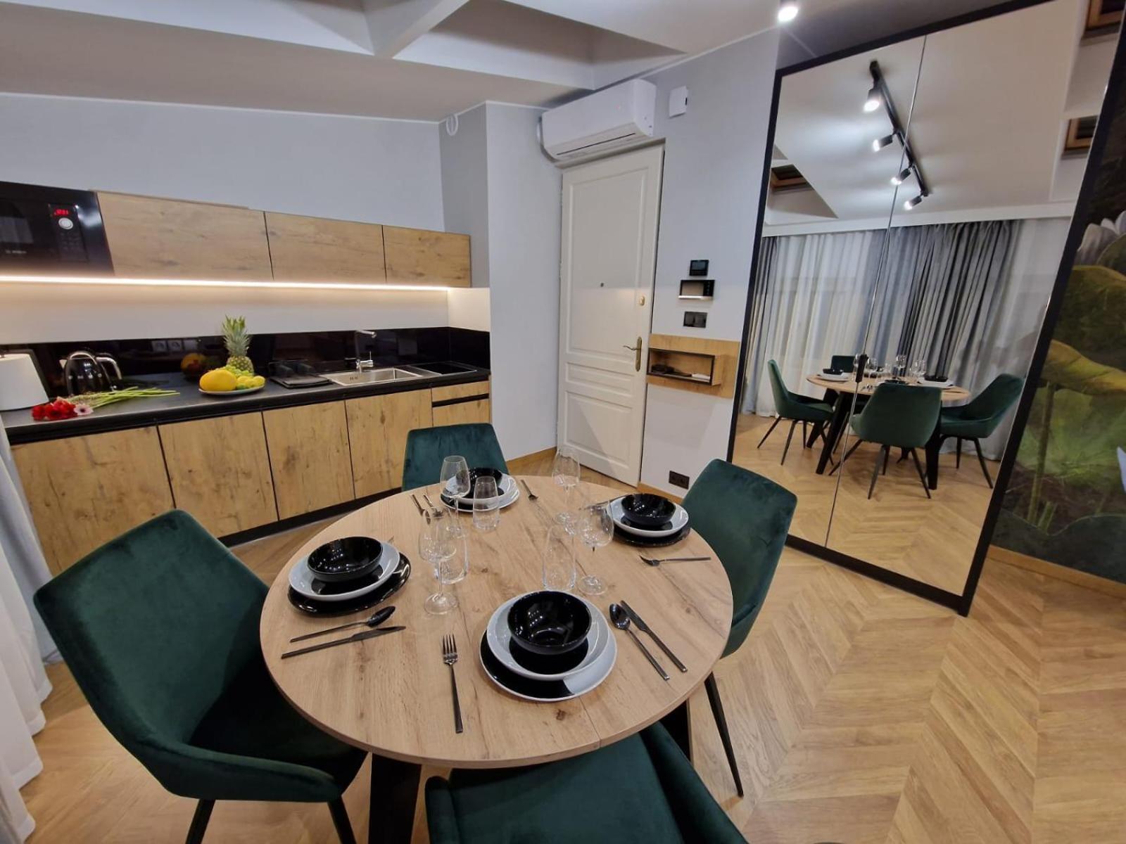 Apartamenty Sebastiana คราคูฟ ภายนอก รูปภาพ